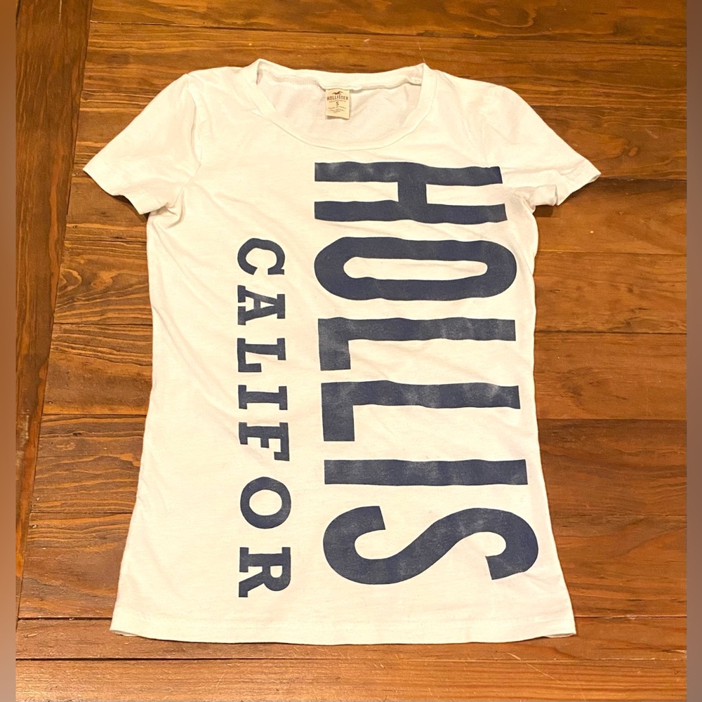 Hollister y2k baby tee size small White and Blue Women's Top